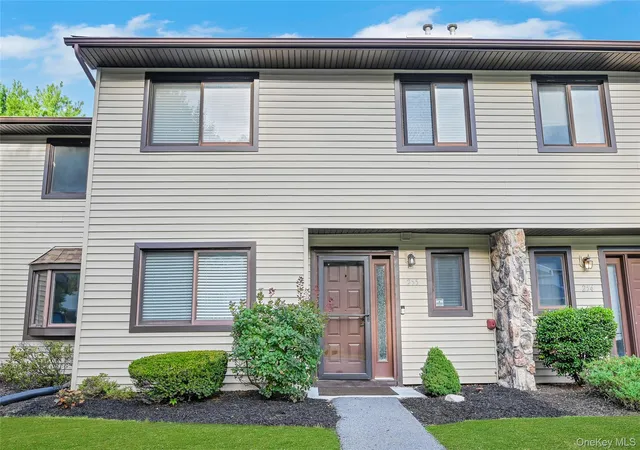 255-heritage-ln-chester-town-ny-10950/hzid_8a054e94