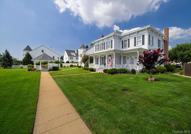 1-ridgewood-dr-hempstead-ny-11793/hzid_a50bd5ec