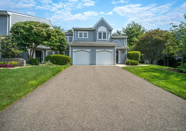 188-lakebridge-dr-n-smithtown-ny-11754/hzid_27c67a43