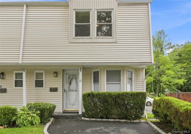8-manors-dr-oyster-bay-ny-11753/hzid_04850f3f