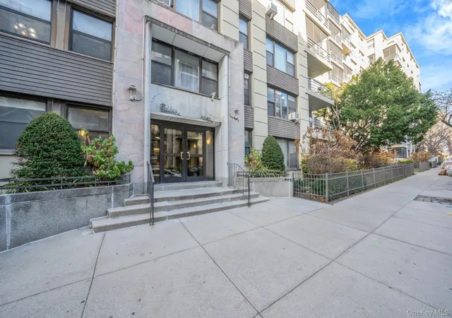 98-33-64th-avenue-1d-new-york-ny-11347/hzid_6e0a649a