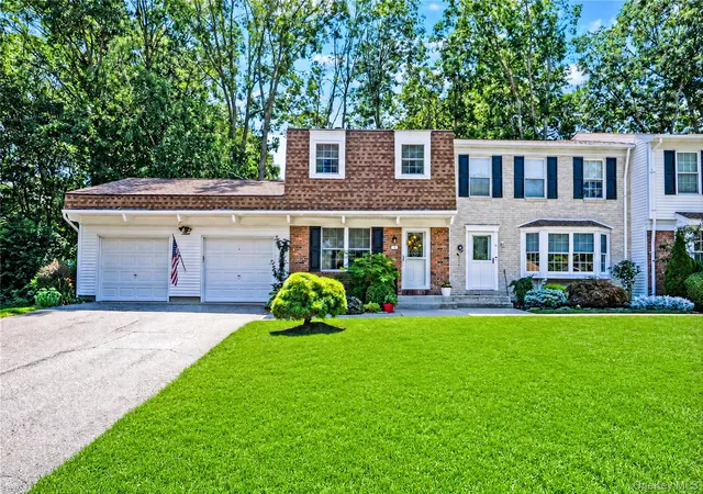 5-stockton-cmns-brookhaven-ny-11980/hzid_eacda07c