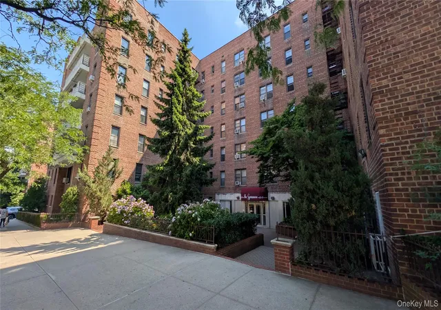6309-108th-street-5d-new-york-ny-11375/hzid_5543c1f1