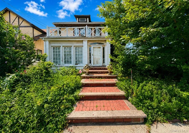 255-beach-122nd-st-new-york-ny-11694/hzid_223f85e3