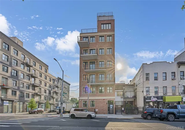 178-throop-ave-b802-new-york-ny-11238/hzid_ad43aa95