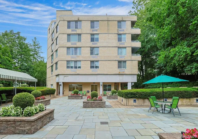 1270-north-ave-1c-eastchester-ny-10804/hzid_3770a343
