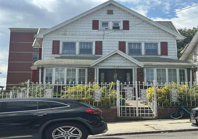 8592-148-street-new-york-ny-11435/hzid_aa10b216