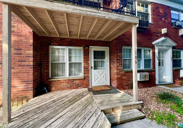 4-colonial-rd-106-beacon-ny-12508/hzid_42c19d5e
