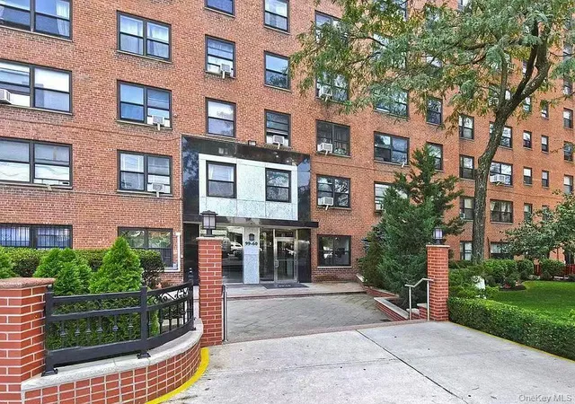 99-60-63rd-road-5w-new-york-ny-11374/hzid_cf99807a