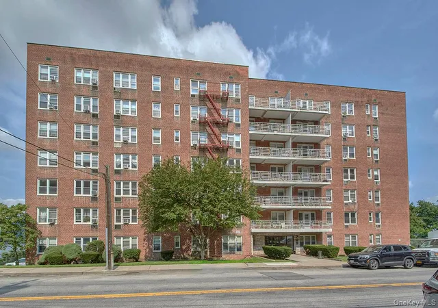 709-warburton-ave-2f-yonkers-ny-10701/hzid_2661a3e3