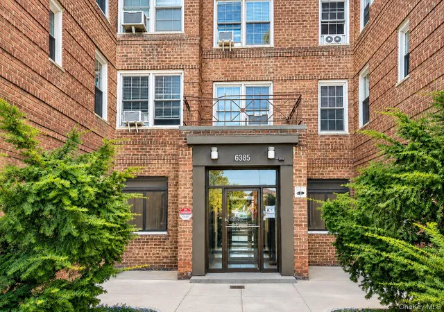 63-85-woodhaven-blvd-6c2-new-york-ny-11374/hzid_886648d6