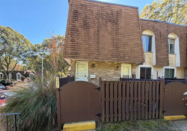 221-sagamore-hills-dr-221-brookhaven-ny-11776/hzid_48923710