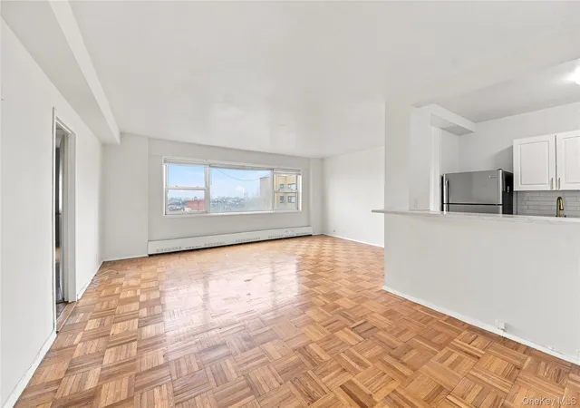 8-fordham-hl-oval-16d-new-york-ny-10468/hzid_22b20ce9