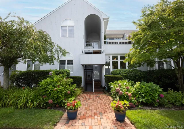 400-noyack-rd-e2-southampton-ny-11968/hzid_437ed5c6