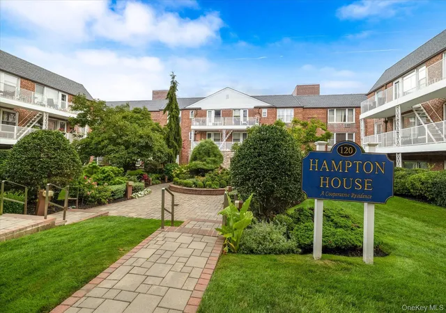 120-morris-avenue-c9-hempstead-ny-11570/hzid_65bc9d4d