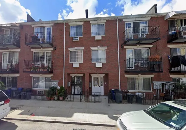 7874-82nd-street-new-york-ny-11385/hzid_49a339ba