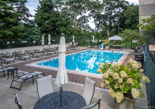 701-pelham-rd-5l-new-rochelle-ny-10805/hzid_d48be2da