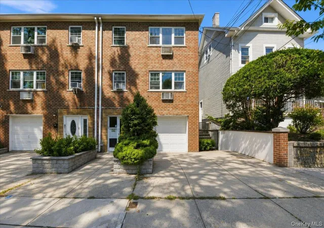 235-e-237th-street-new-york-ny-10470/hzid_ccbc6ea3