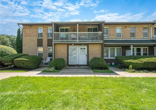 78-artist-lake-dr-brookhaven-ny-11953/hzid_22a60cbd