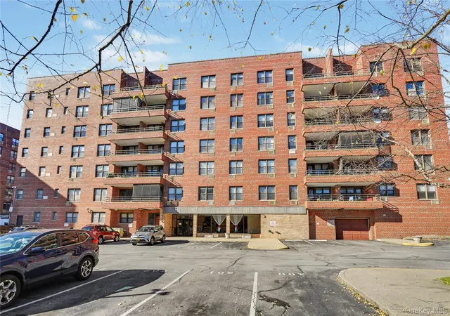60-barker-323-mount-kisco-ny-10549/hzid_63acaa3f