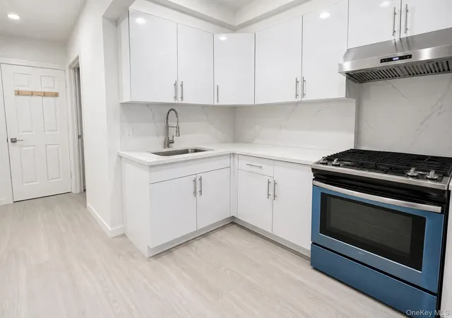 134-43-maple-ave-2b-new-york-ny-11355/hzid_e0f9a044