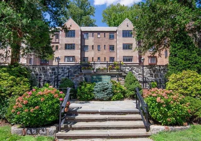 915-wynnewood-rd-g4-pelham-ny-10803/hzid_3f9ee33a