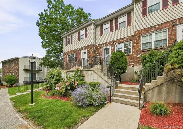 276-temple-hl-rd-2002-new-windsor-ny-12553/hzid_b8470814