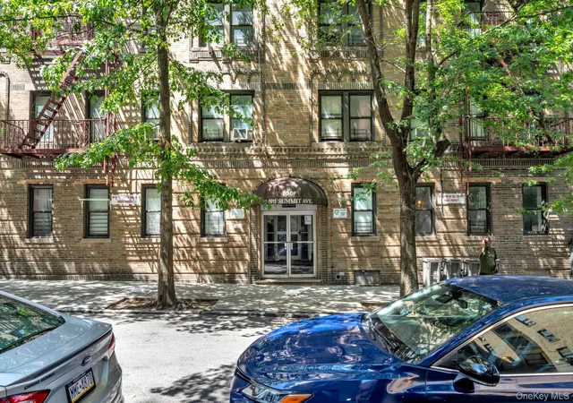 1015-summit-ave-1d-new-york-ny-10452/hzid_734187a2