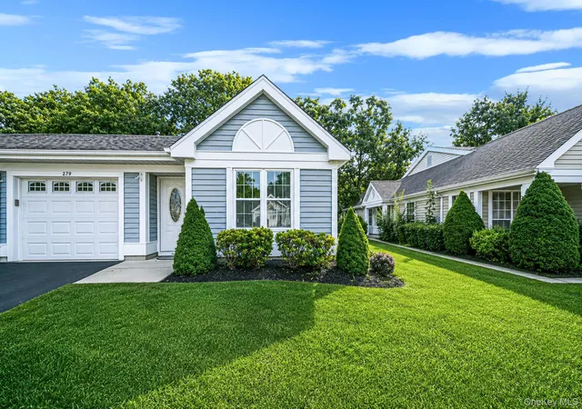 279-glen-dr-brookhaven-ny-11961/hzid_9fa595e0
