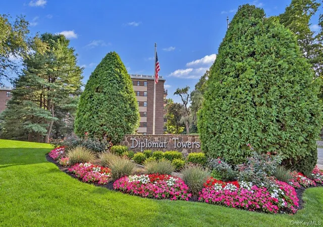 100-diplomat-dr-6c-mount-kisco-ny-10549/hzid_987e69d0