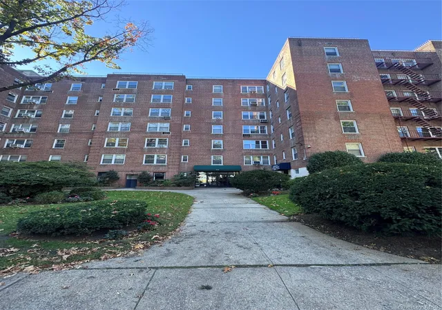 27-04-parsons-blvd-2g-new-york-ny-11354/hzid_c7d31d4c