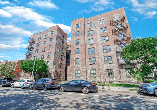 9524-fort-hamilton-pkwy-301-new-york-ny-11209/hzid_677f0e8b