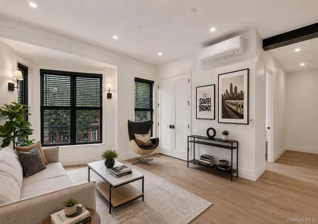 427-e-140-street-6-new-york-ny-10451/hzid_8cbd2382