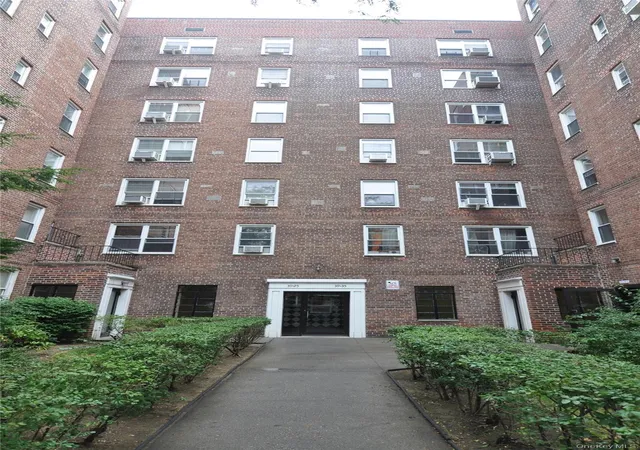 39-35-51st-street-6e-new-york-ny-11377/hzid_3d86b9c8
