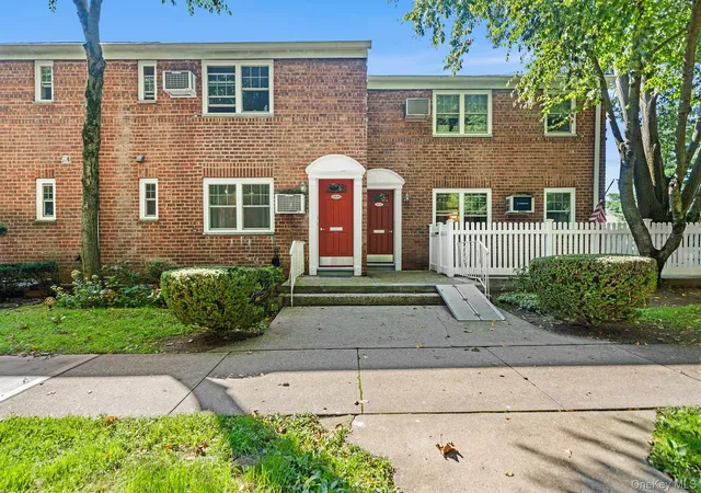 230-04-kingsbury-ave-a-new-york-ny-11364/hzid_5e495e6b