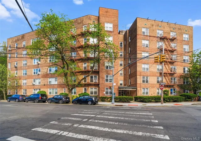 74-45-yellowstone-blvd-5g-new-york-ny-11374/hzid_d14d4d9e