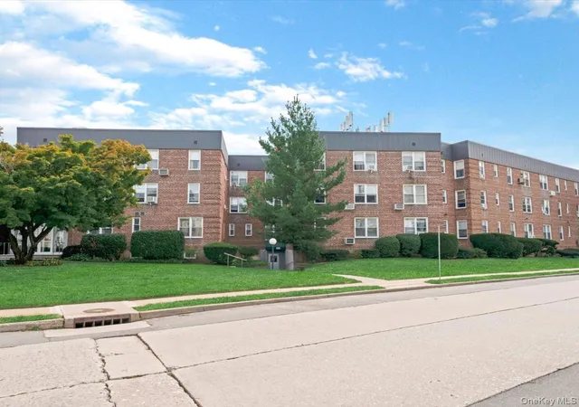 530-dubois-ave-2c-hempstead-ny-11581/hzid_53a241c9