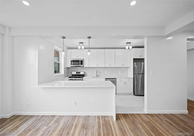 220-pelham-rd-6p-new-rochelle-ny-10805/hzid_83478f0f