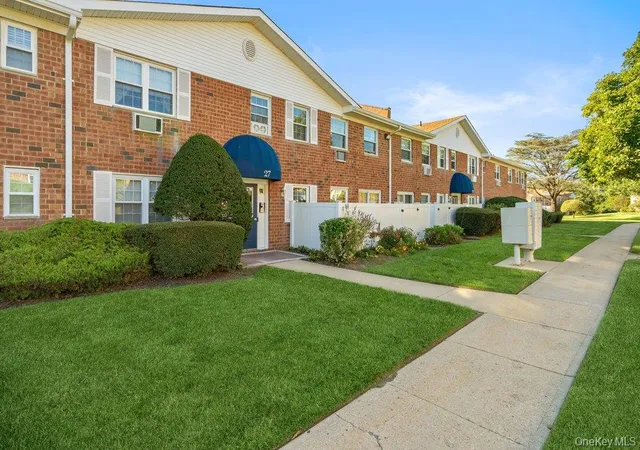 460-old-town-rd-27l-brookhaven-ny-11776/hzid_f77f250f