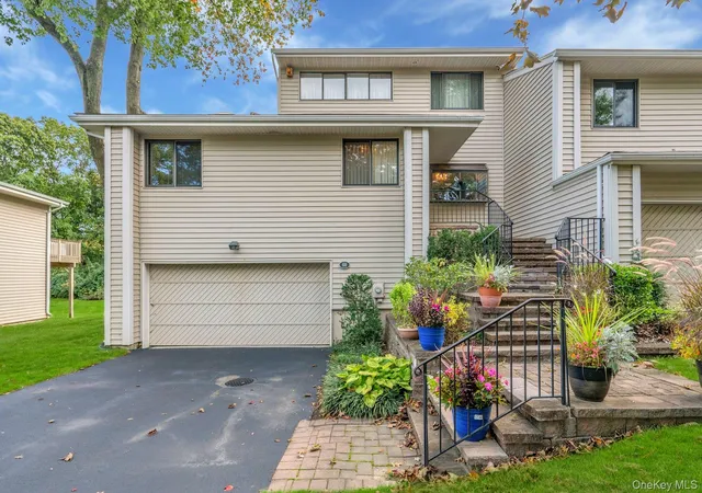 60-chestnut-ln-oyster-bay-ny-11797/hzid_a04f577a