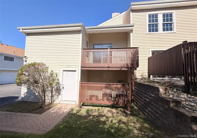 1223-whispering-hills-chester-town-ny-10918/hzid_ca9fd610