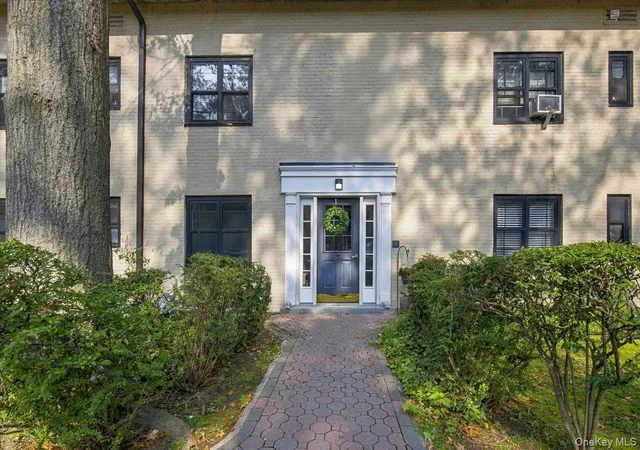 3-whitehall-rd-21-eastchester-ny-10709/hzid_1b8b94fa