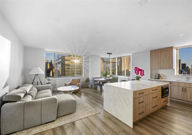 2-columbus-ave-29c-new-york-ny-10023/hzid_b43c6799