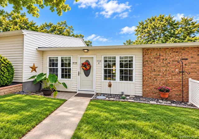 395-woodbridge-dr-e-brookhaven-ny-11961/hzid_803186d9