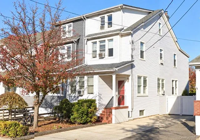 2861-tilrose-ave-oceanside-ny-11572/hzid_e49ae285