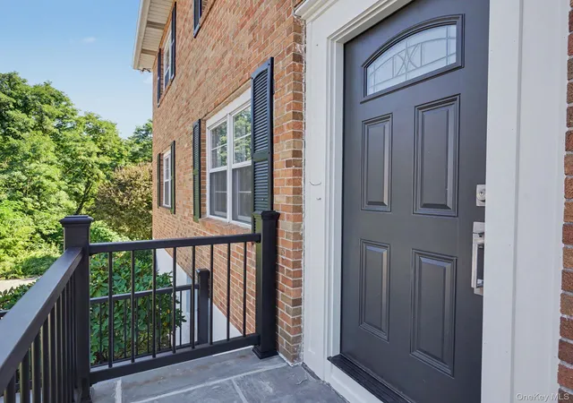 3-livingston-st-harrison-ny-10604/hzid_1da35374