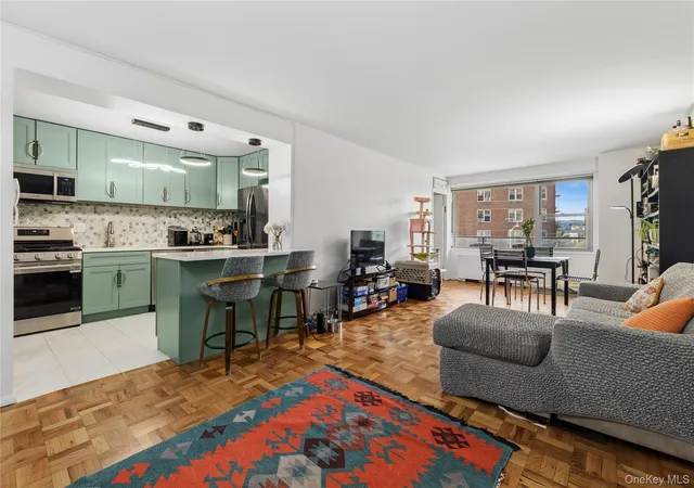 2500-johnson-ave-4k-new-york-ny-10463/hzid_fc430f9a