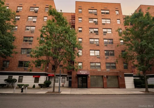 94-30-58th-avenue-1e-new-york-ny-11373/hzid_35781c73
