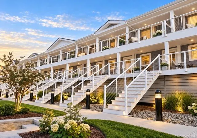 575-dune-rd-25-southampton-ny-11977/hzid_325758d7