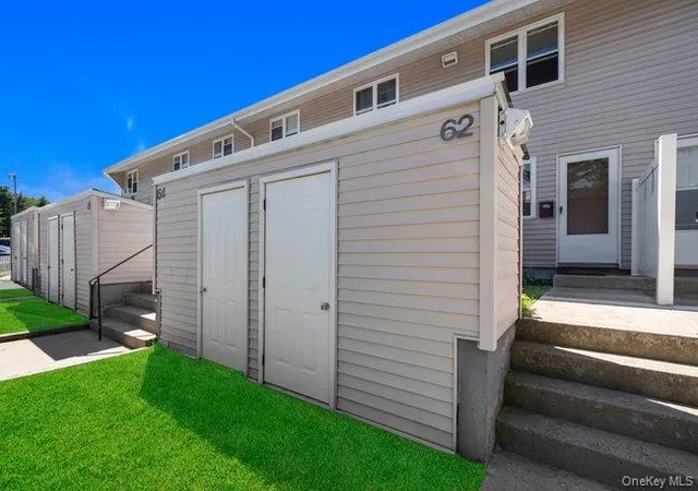 62-townhouse-rd-n-62-huntington-station-ny-11746/hzid_3a643895